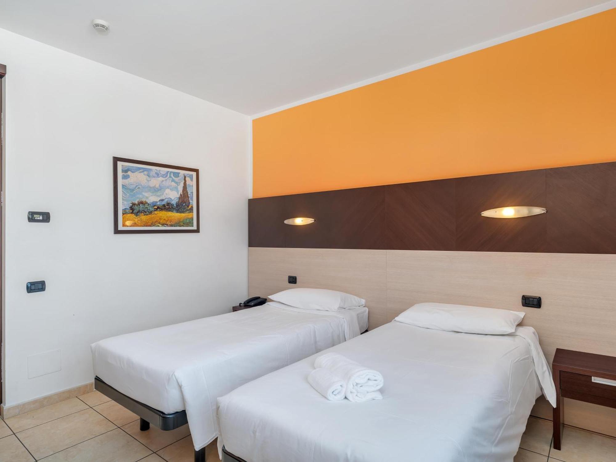 Hotel B&B Hotel Settimo Torinese 3*